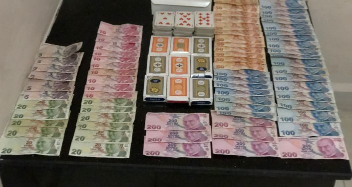 Meskende kumar oynayan 12 şahsa 110 bin 568 lira ceza
