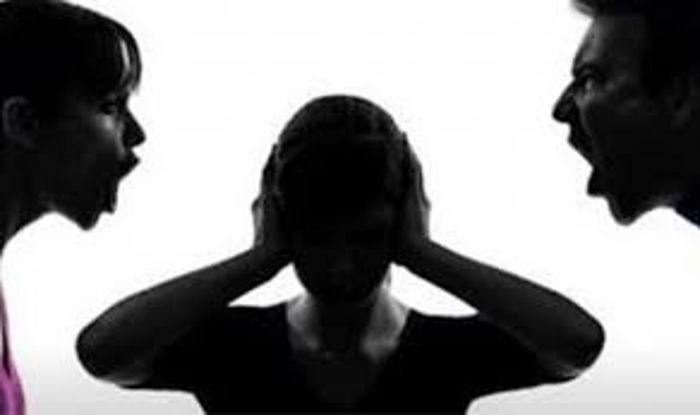 Aile İçinde Toksik İlişkileren YENİ MEDYA