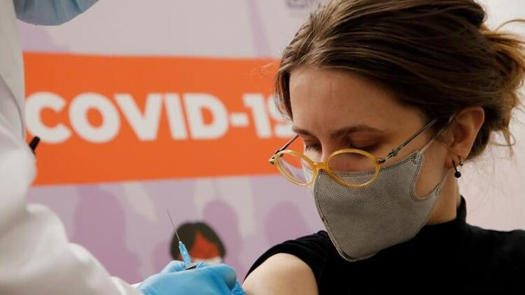 Belçika’da yetişkin nüfusun yarısı aşılandı