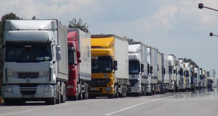 D100 ve TEM’de ağır vasıta yasağı başladı