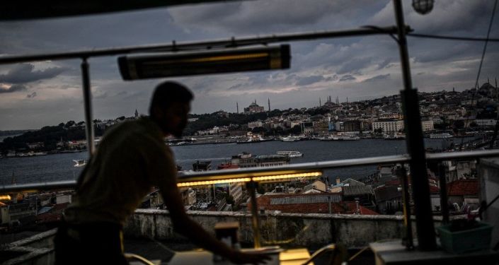 Kademeli olağanlaşma süreci kapsamında yeme-içme yerleri açıldı