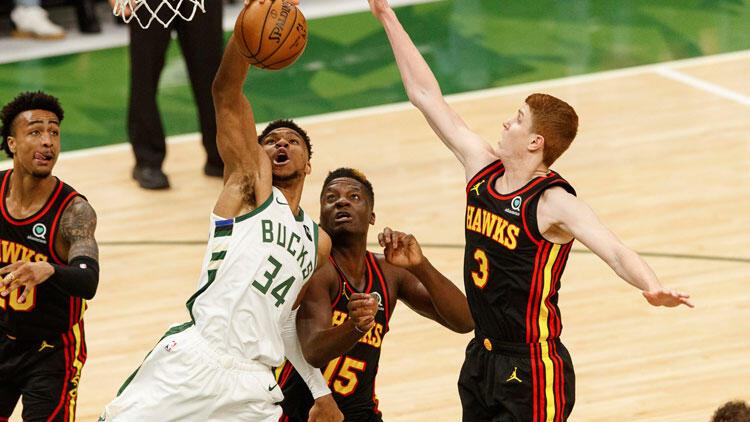 NBA’de Milwaukee Bucks, Atlanta Hawks’ı farklı yenip seriyi eşitledi