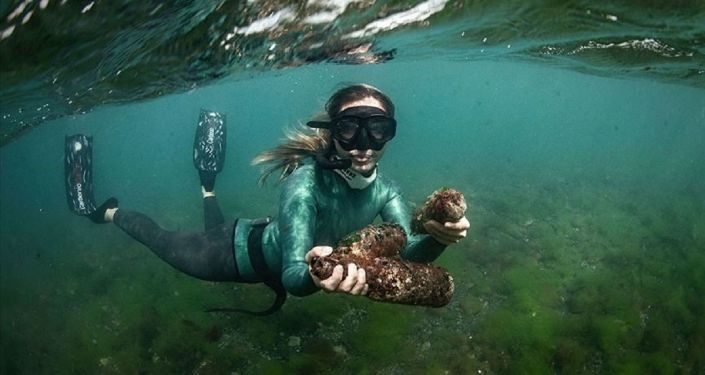 Dünya özgür dalış rekortmeni Şahika Ercümen, Bahamalar’da Türkiye rekoru kırdı