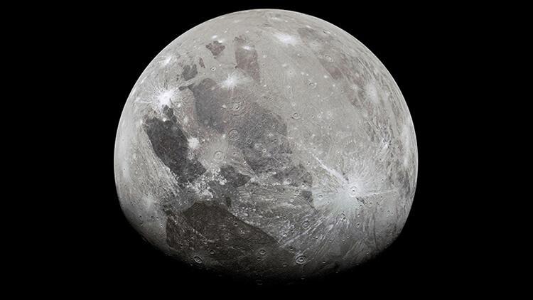Jüpiter’in en büyük uydusu Ganymede’de su buharı bulundu