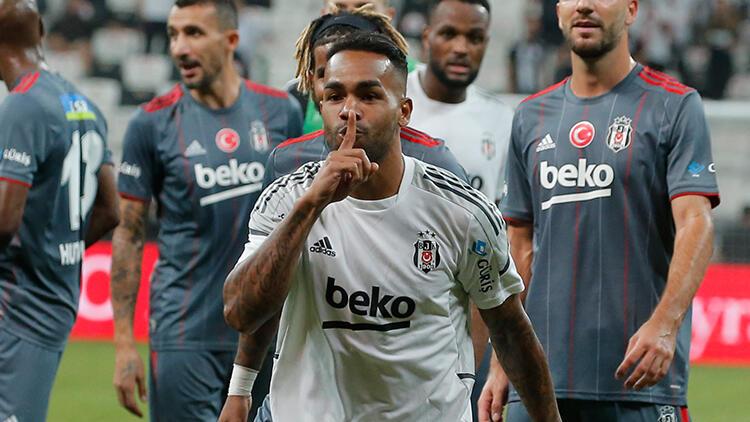 Alex Teixeira’dan Beşiktaşlı taraftarlara övgü