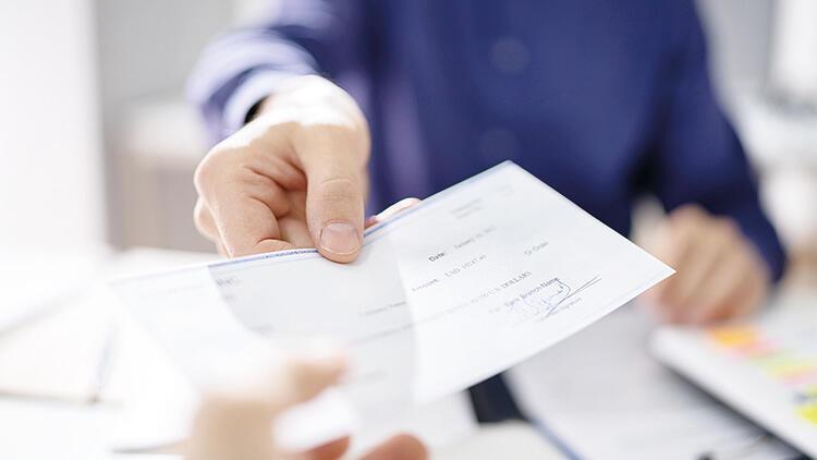 Çekte ‘çift imza’ oyunu