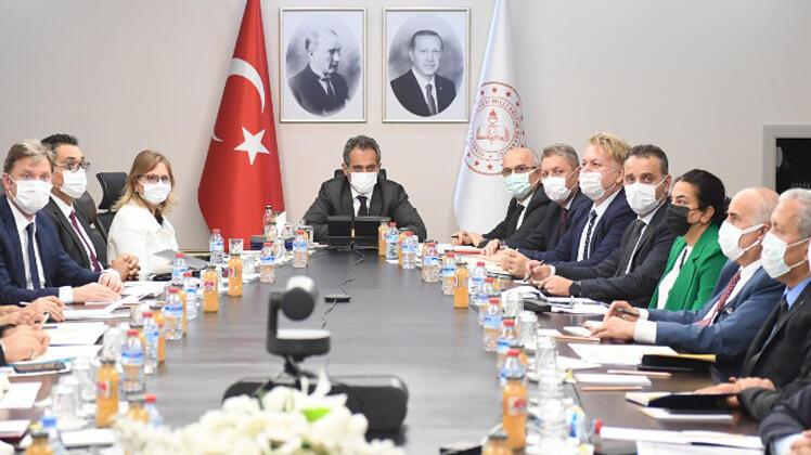 İstanbul yeni eğitim-öğretim devrine hazır
