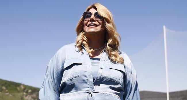 Kayserispor Lideri Berna Gözbaşı: “Alacağımız ve satacağımız oyuncularla bu günlerde gündemi sarsacağız…”