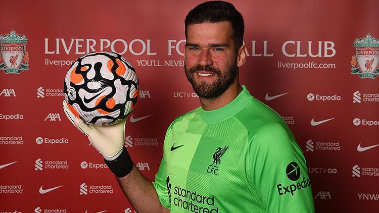 Liverpool’da imzalar arka arda! Bu sefer…