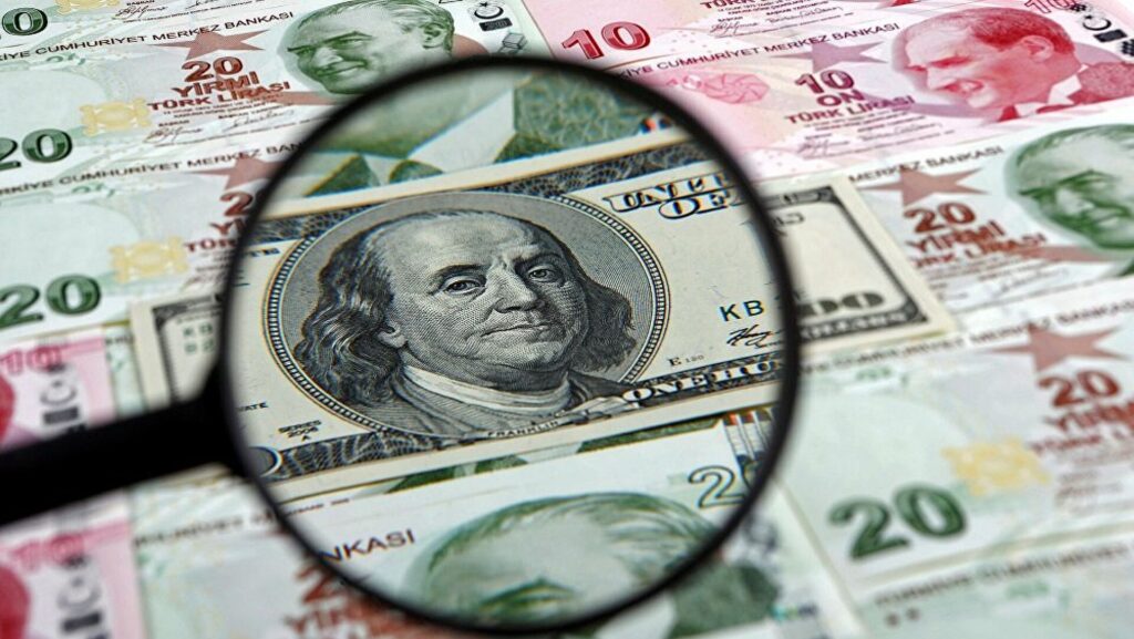 Dolar/TL yükselişini sürdürüyor: 8.85’i gördü