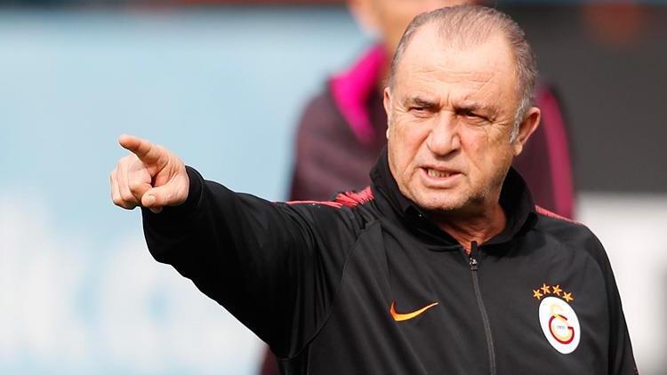 Son Dakika: Galatasaray’da Fatih Terim’den 2 değerli değişiklik! Lazio maçında Marcao alana Babel tribüne