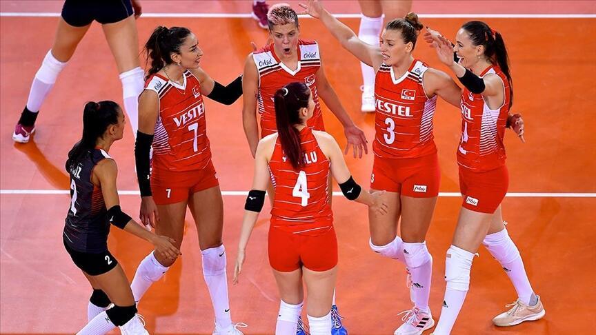 Türkiye yarı final voleybol maçı ne vakit oynanacak? Filenin Sultanları Avrupa Şampiyonası’nda yarı finalde!