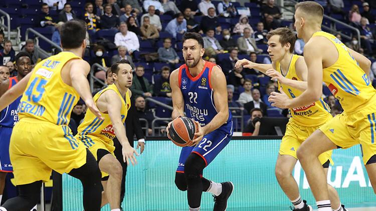 Alba Berlin 63 – 90 Anadolu Efes (Maç özeti)