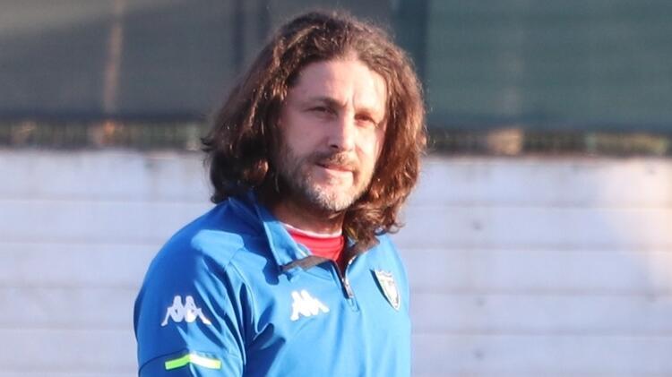 Fatih Tekke: “Taraftara 3 puan ikram etmek istiyoruz…”