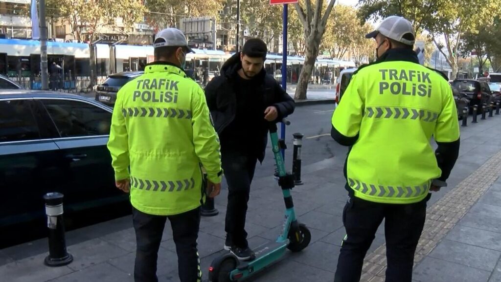 Elektrikli scooter kazaları literatüre girdi