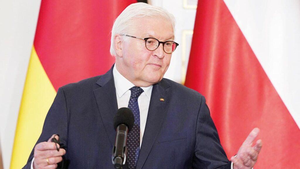 Steinmeier Kiev’de istenmiyor