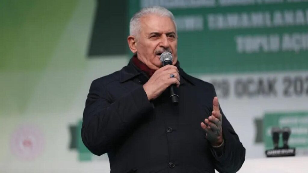 Yıldırım: Yargının verdiği karar üzerinden Cumhurbaşkanını tehdit etmek kimsenin haddi olmamalıdır