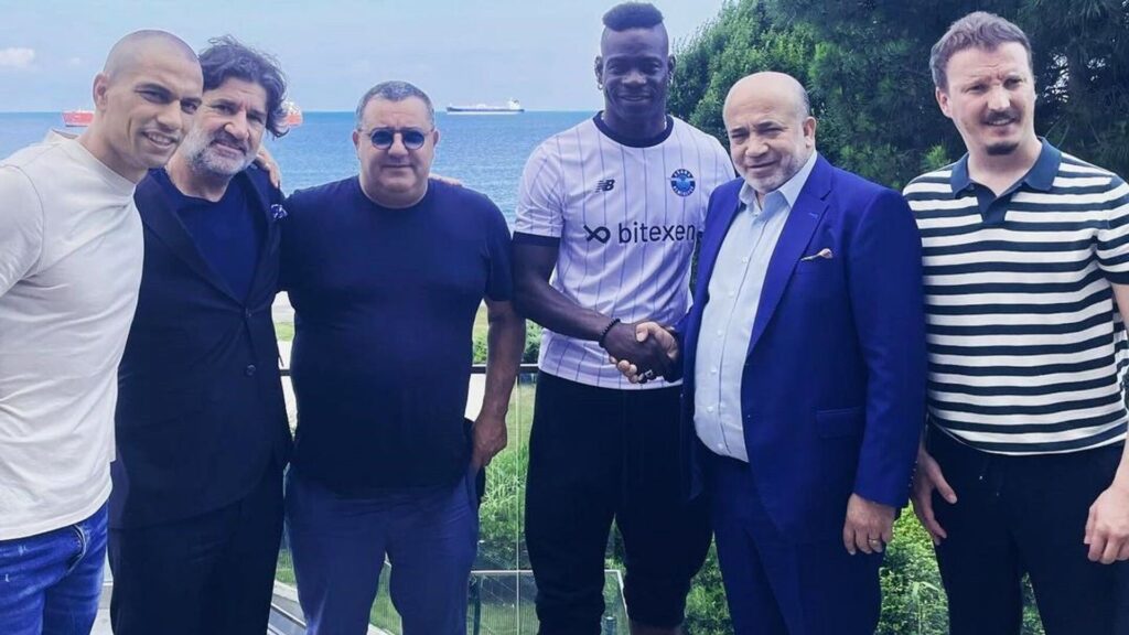 Balotelli’den Raiola paylaşımı: İkinci babamı kaybettim
