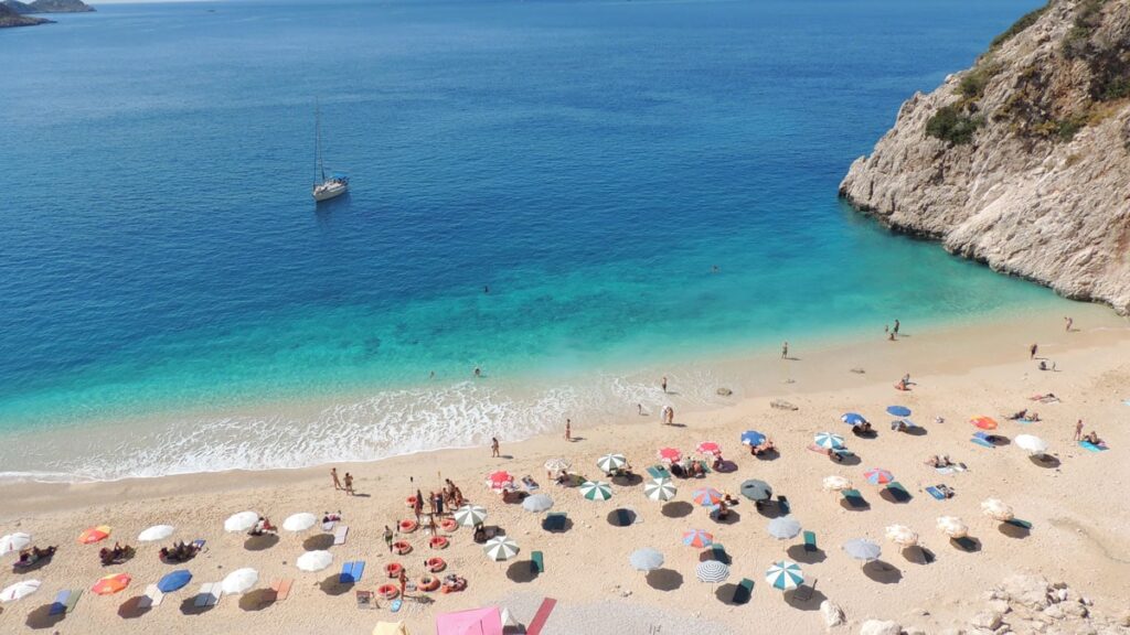 Antalya’nın En Popüler 4 Plajı